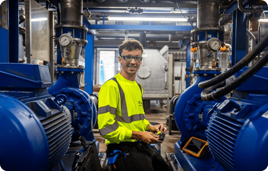 amcal pompen fieldservice technieker 4 1787564291@2x